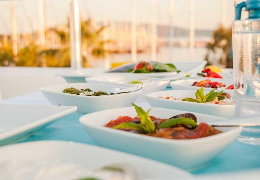 Akkan Hotel Marina (Adults Only) Bodrum Extérieur photo