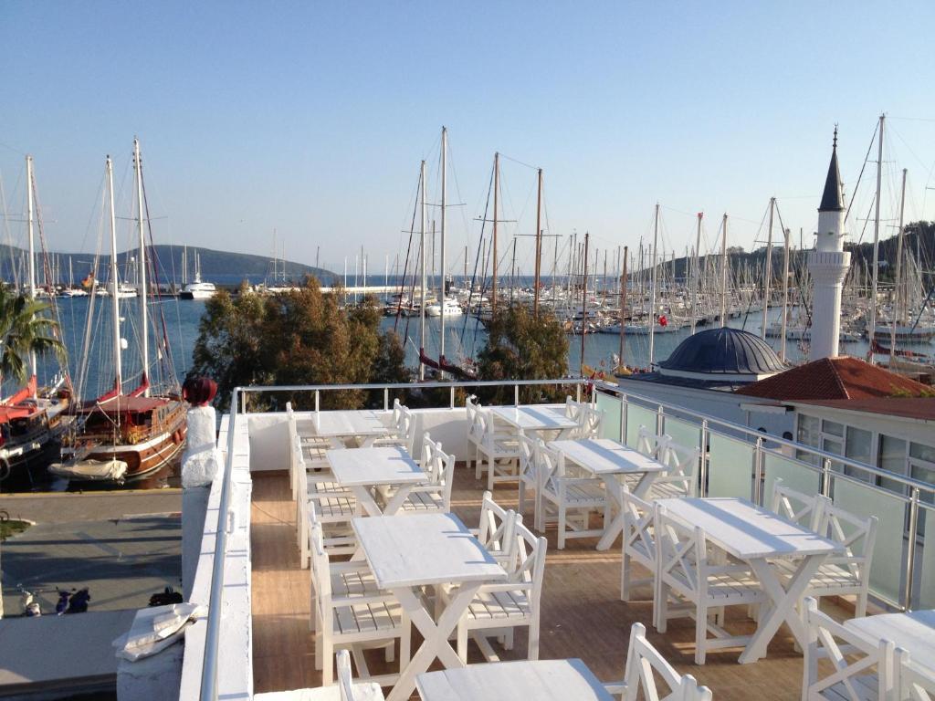 Akkan Hotel Marina (Adults Only) Bodrum Extérieur photo
